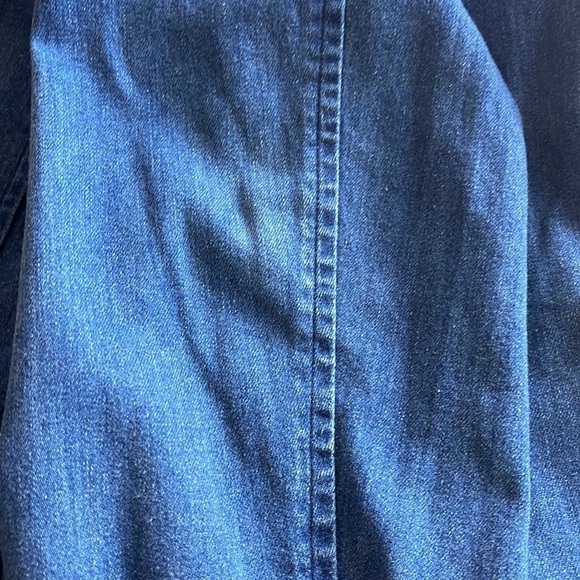 Talbots denim jacket pocket flaps on front size seam detail medium petite - Picture 16 of 16